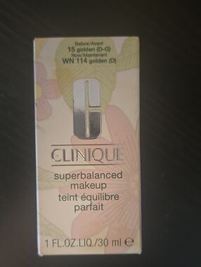 Clinique Superbalanced Makeup - WN 114 Golden